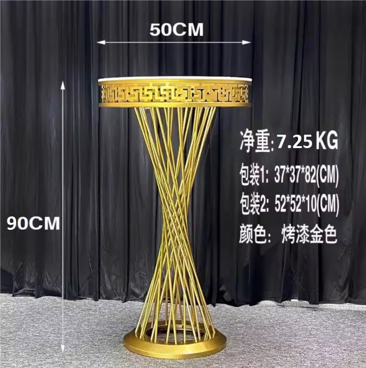 tables basses décoratives or marbre occasion mariage anniversaire moderne élégantes ajourées fleurs gâteaux