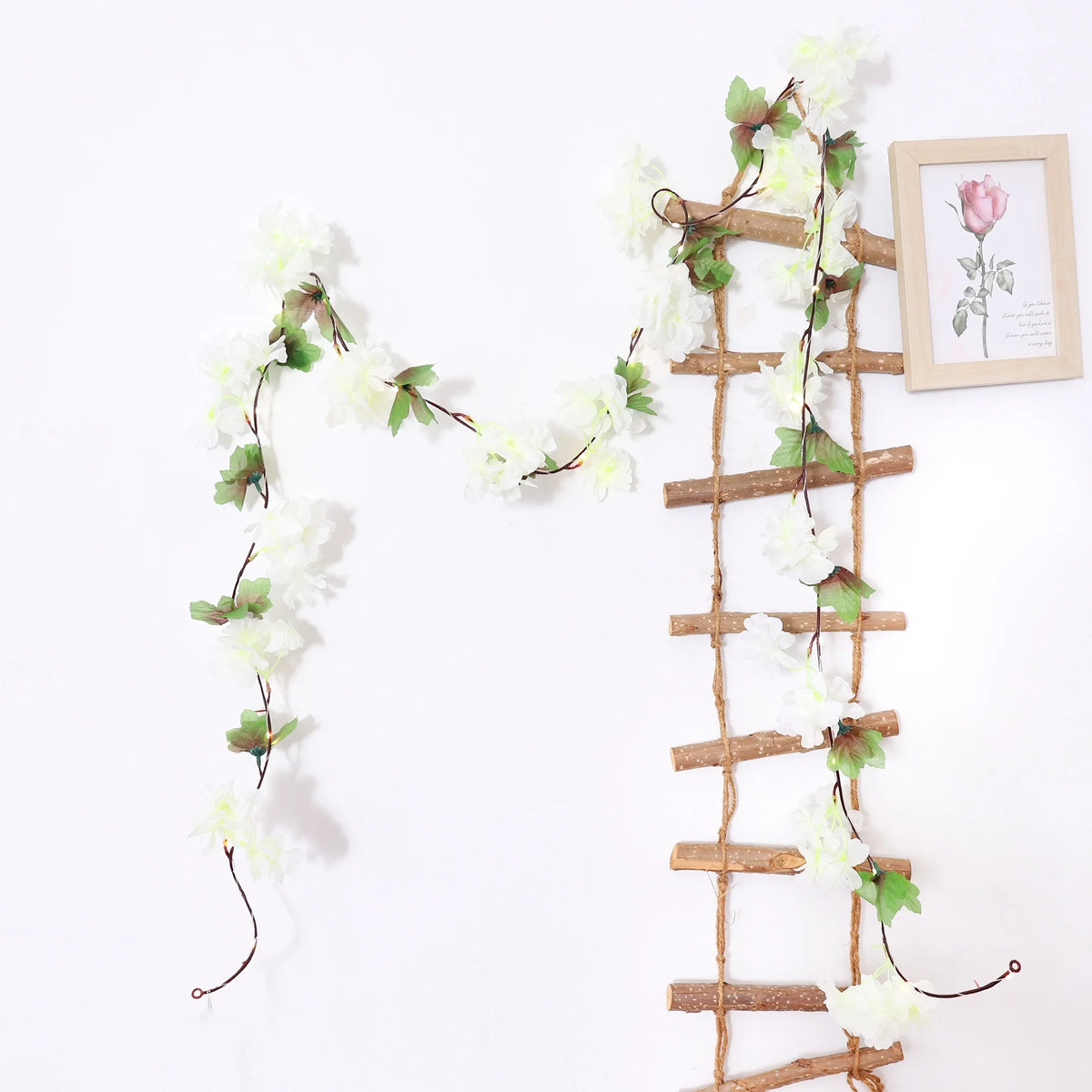 guirlande artificielle fleurs cerisier rose clair blanc anniversaire mariage romantiqueintérieur decoration