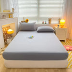 housse lit couleur unie rose clair gris bleu marine noir rose pâle moderne adhésive