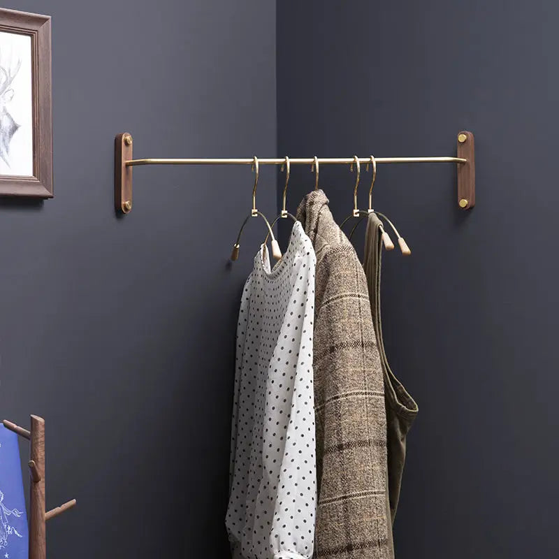 porte manteau mural bois or résistant rouille métal laiton moderne minimaliste qualité pratique
