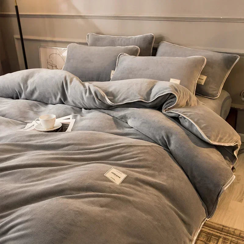 Housse de couette flanelle dans une chambre décorée avec style