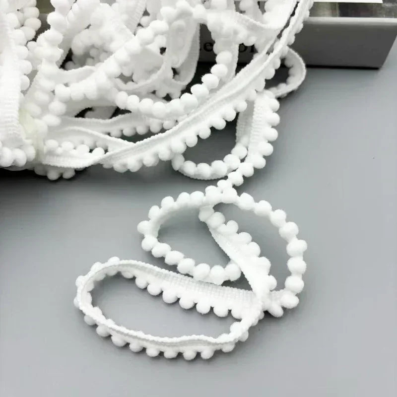 ruban pompons blancs décoration dentelle pompons ronds élastique écologique artisanal mètres