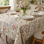 nappe table motifs floraux papillons blanc cassé rose violet verte festive champêtre romantique vintage