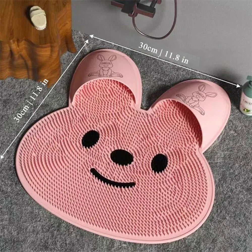 tapis bain antidérapant motif oreilles lapin pantoufles assorties rose gris blanc moderne ludique