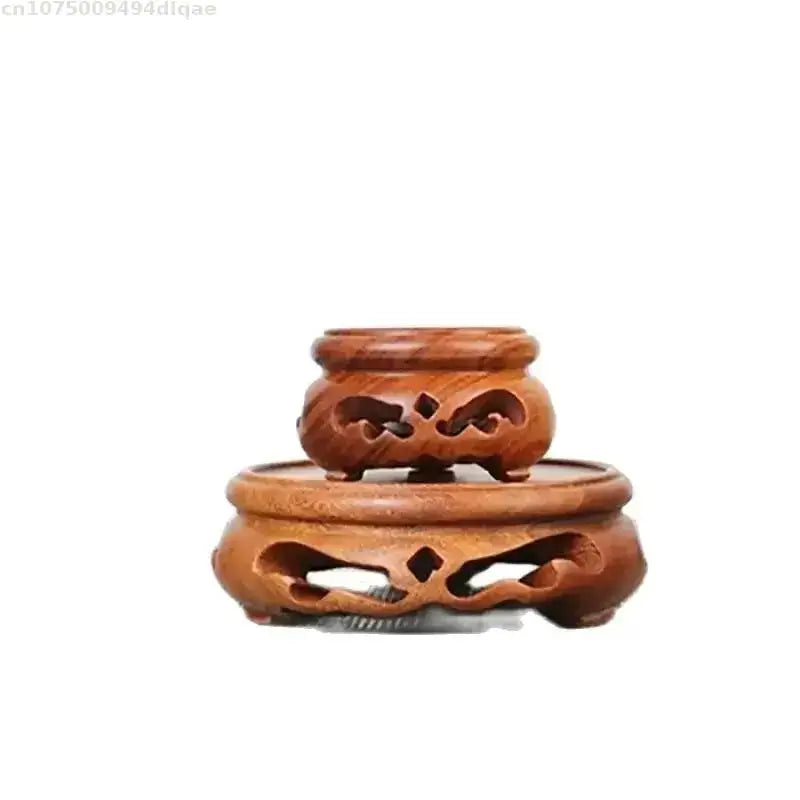 support bois sculpté vintage marron clair découpes décoratives artisanat traditionnel stand thé pot