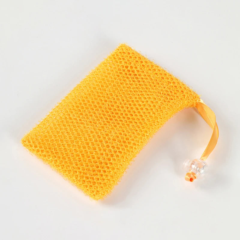 sac savon blanc rose maille fine ruban simple pratique douche