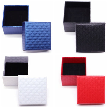 boîtes bijoux carton quilted bleu noir rouge blanc classiques 5cm 5cm