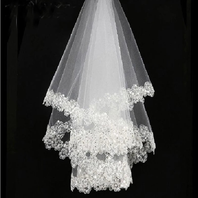 voile mariée tulle blanc dentelle motifs floraux classique romantique erotique erotique erotique (correction nécessaire