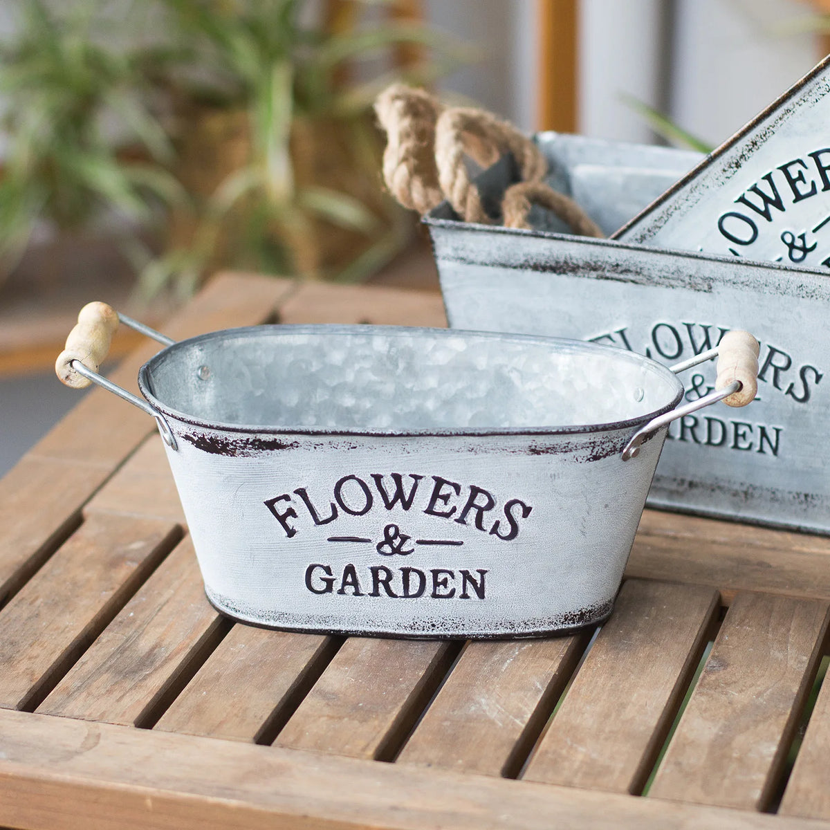pots fleurs vintage métal fer gris étiquette flowers garden poignées corde decoration jardinextérieur balcon