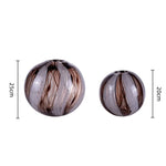 boule décorative moderne gris marron blanc rayures horizontales opacité intérieur décoration maison arrangement floral