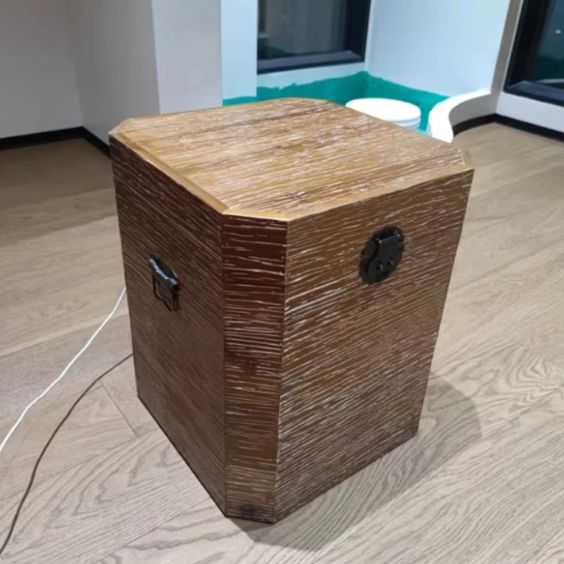 table basse vintage bois vieilli rustique organisation canapé coffre hexagonal aspect industriel