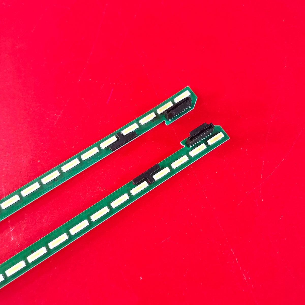 bande led vert rectangles blancs éclairage spécial téléviseur moderne connecteurs électriques 63 lampes 605mm