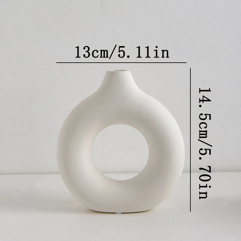 vases decoratifs blancs noirs modernes minimalistes rond simples