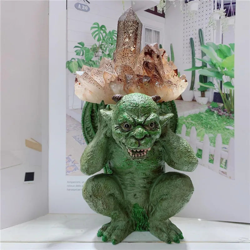 statue pierre agate texturée détails sculpturaux vert beige noir fantaisie gothique décoration maison erotique
