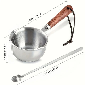 pichet argenté anse bois outil métal corde artisanat cuisine bricolage rustique traditionnel