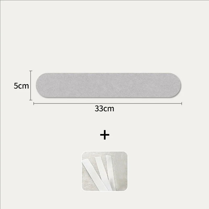 tableau mural feutre gris clips pinces objets deco cartes postales bijoux accessoires moderne minimaliste