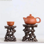 support bois sculpté théière tasse figurine bébé bol décor maison artisanal rustique