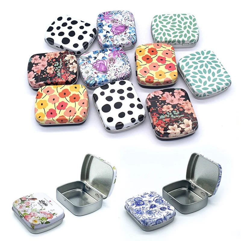 boîtes métal réutilisables fleurs motifs vintage noir blanc bleu rose vintage organisateur maison