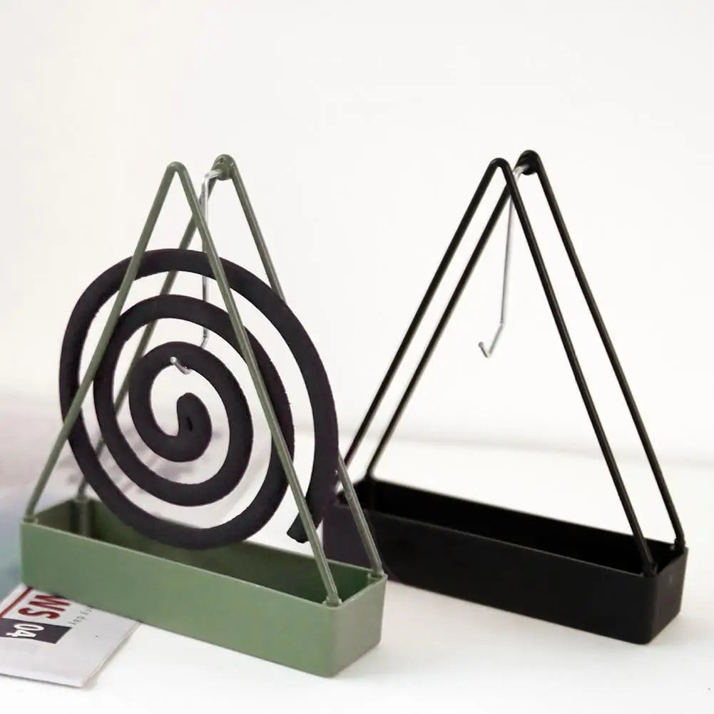 porte spirale anti moustiques couleurs vert olive noir orange minimaliste triangulaire calendrier bois bloc