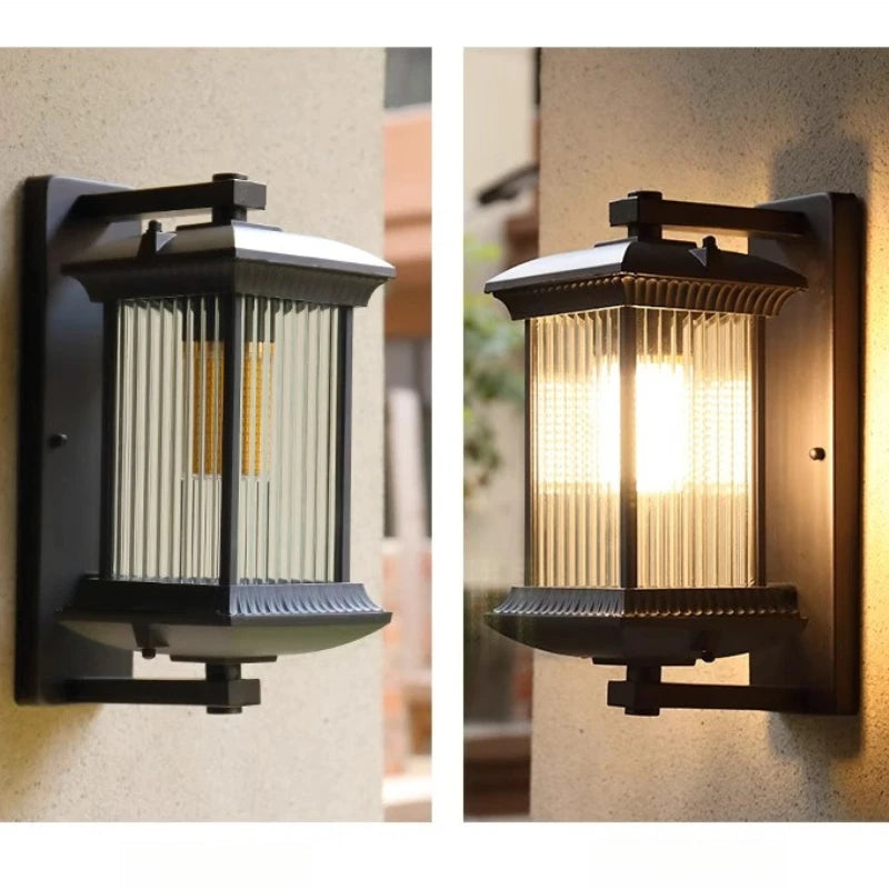 lampe murale classique marron foncé texture mat grille protection ampoule éclairage quotidien flux lumineux