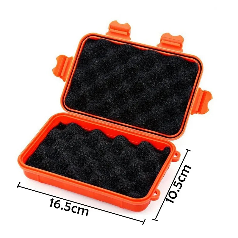 boîtes rangement survie pleine nature orange marron noir étanches flottantes outils edc pratique robuste