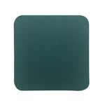 Carré d'affichage vert foncé, avec une texture unie et sans aucun motif.