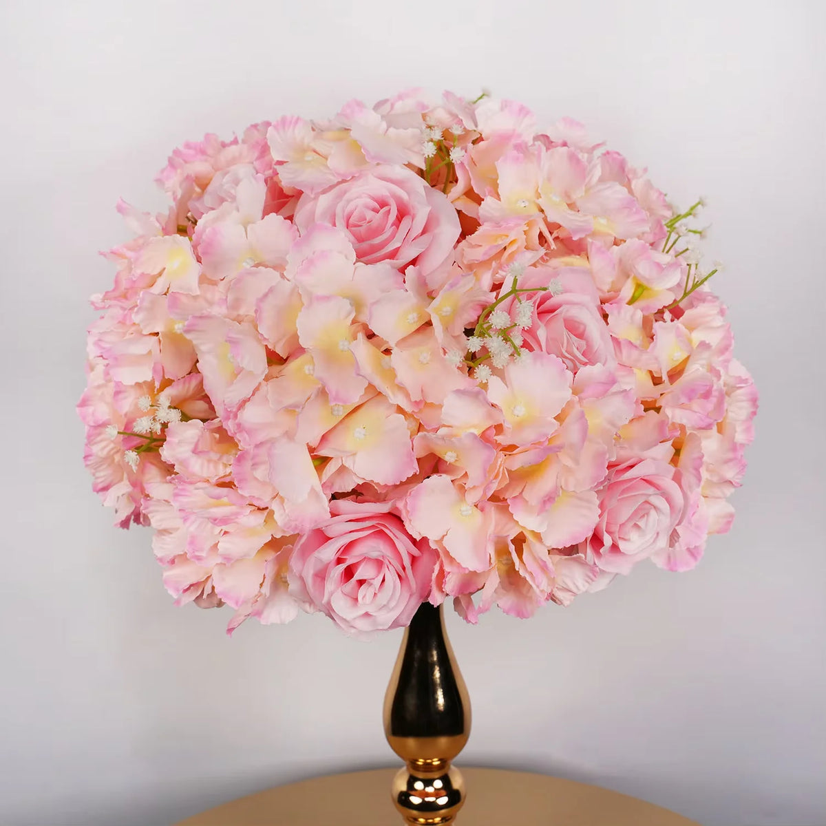 décoration intérieure bouquet artificiel blanc rose élégant mariage événement maison