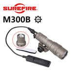 lampe torche tactique rail 20mm clips noir gris moderne fonctionnelle batterie
