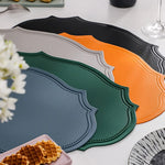 tapis table moderne bleu vert orange gris marron cuir bordure ornée respectueux environnement