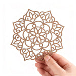coasters bois marron floral gravé respectueux environnement 12cm artisanal décoration maison yoga meditation