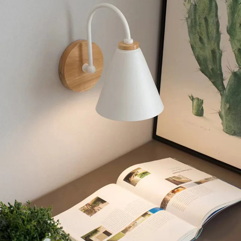 lampes murales modernes minimalistes blanc noir chaîne pompon fixation muriale chambre cuisine salle manger