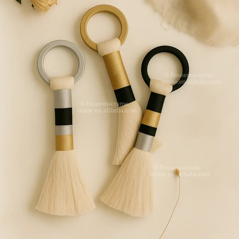 décoration murale moderne pompons macramé noir doré gris blanc rayures horizontalesSizeMode: 50cm longueur 14cm