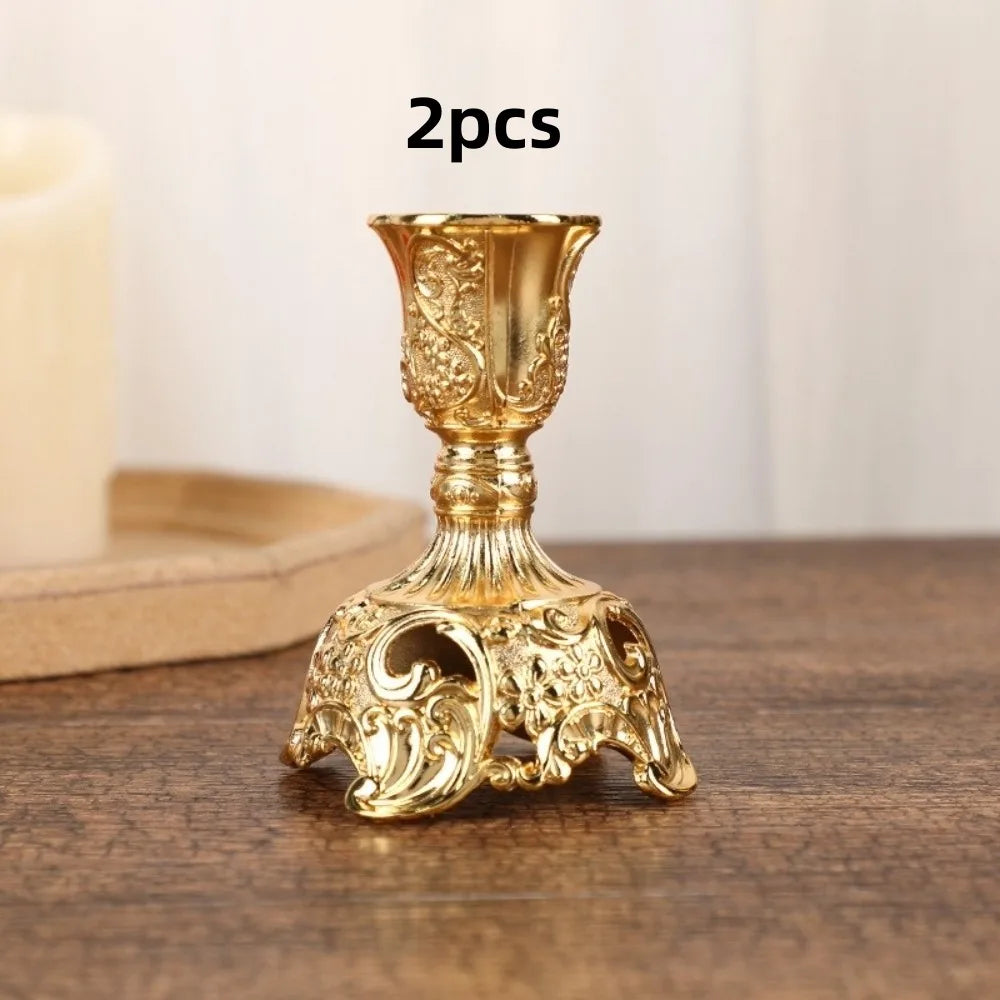 bougeoirs or argent ornements floraux classique baroque décoration intérieure support bougie nouveau post moderne
