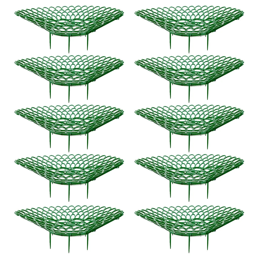supports plantes vert structure ajourée motif fleur piquets métalliques jardinage rustique assemblés non assemblés