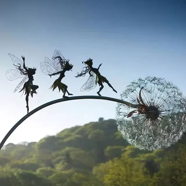 sculpture métallique noire fée pissenlit filigrane artisanale moderne tringleextérieur jardin decoration mythe pixies