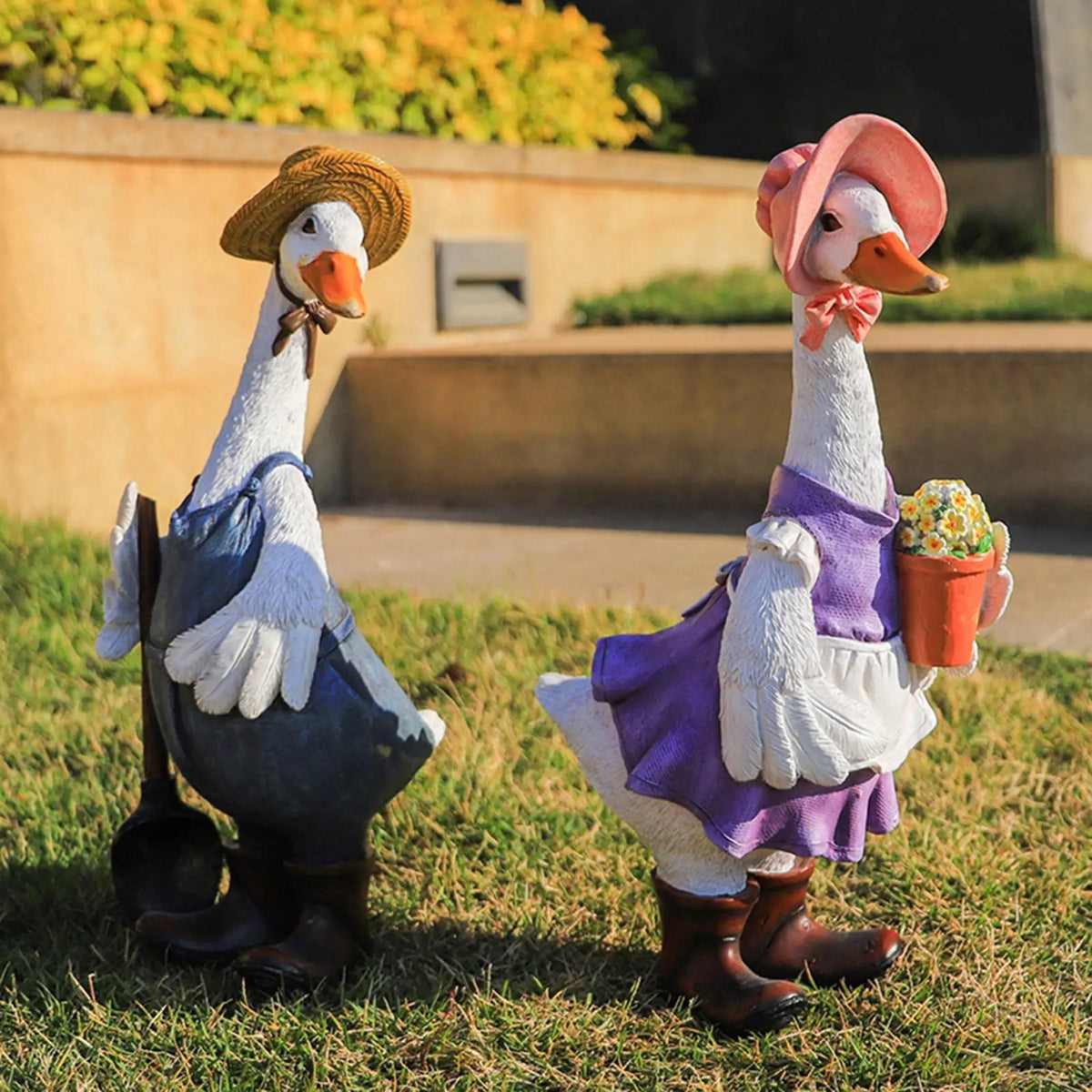 statue canard résine jardin décoration animaux plumes vêtements chapeau bottes salopette festiveextérieur rustic