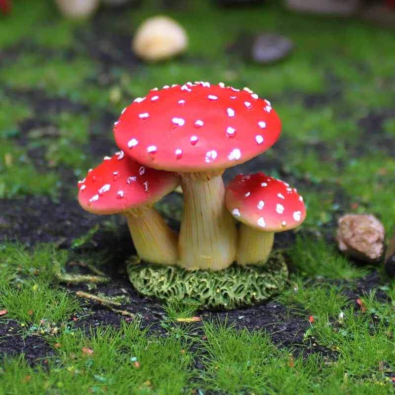 miniature champignons décoratifs résine colorées textures naturelles intérieur magique blanc rouge vert marron