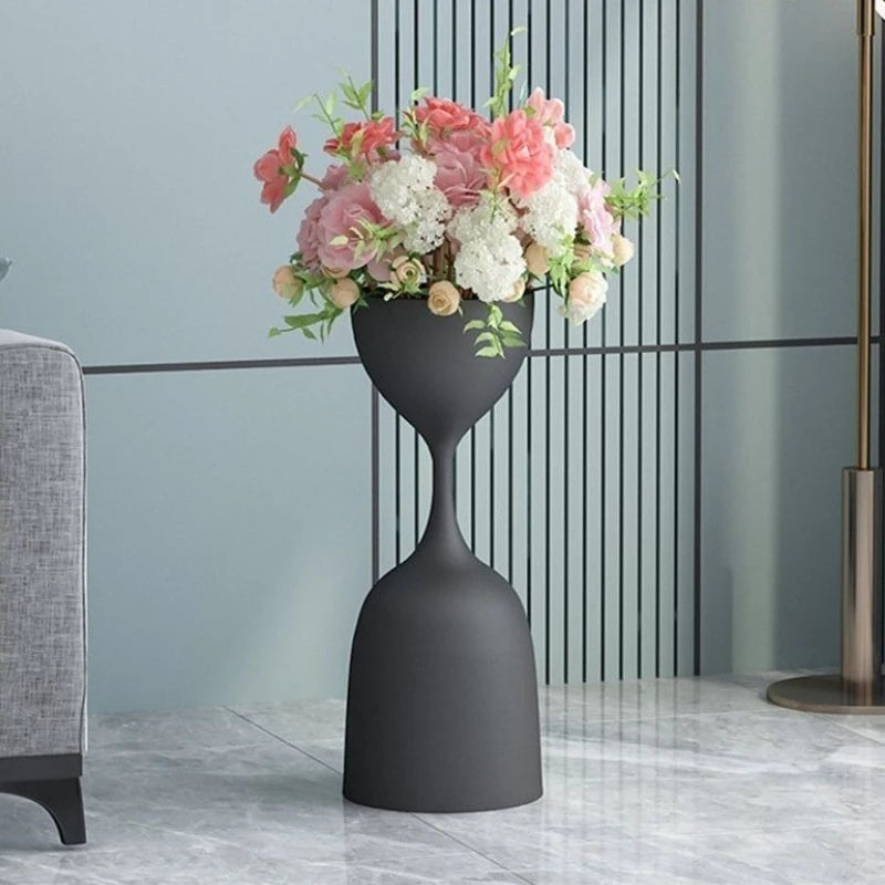 vase moderne métal gris blanc plante artificielle décoration intérieure salon balcon