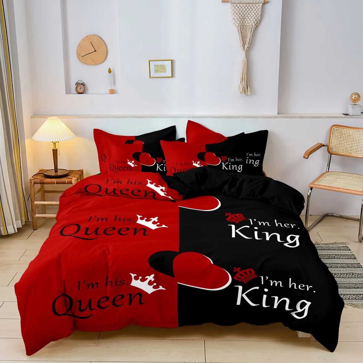 ensemble literie rouge noir coeurs couronnes moderne king queen chambre lit
