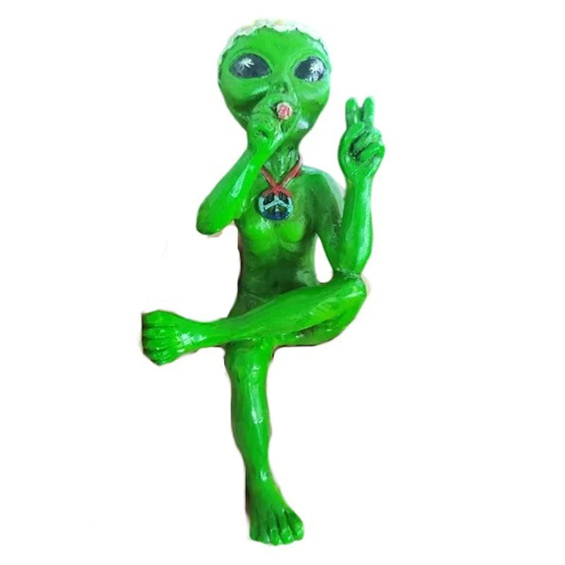 statues aliens résine vert gris moderne humour verre bière vin fixations