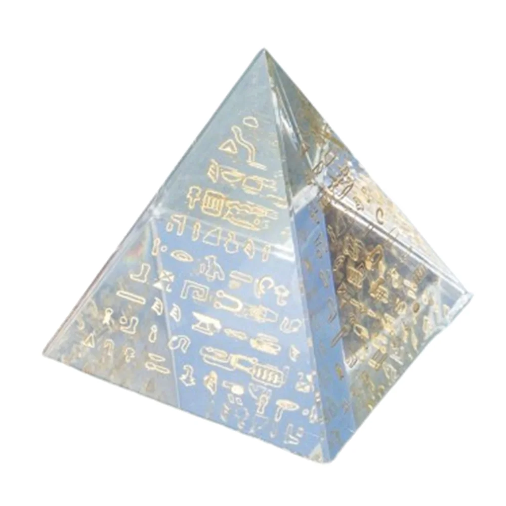 pyramide transparente résine dorée écritures anciennes artisanale décoration méditative geometrie statuette creative