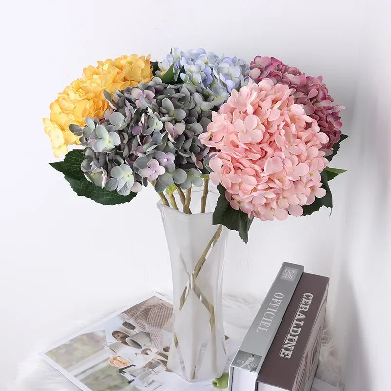 bouquet hydrangeas artificiels soie rose jaune gris bleu violet blanc moderne decoration mariage