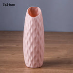 vase moderne blanc rose vert geometrique facettes minimaliste deco maison