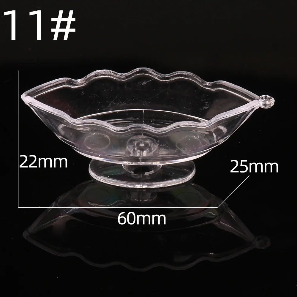 assiettes dessert transparentes moderne accessoires décoration diy valentin mariage anniversaire