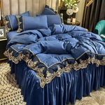ensemble literie complet couvre lit bleu marine broderie dorée drap taies oreiller classique