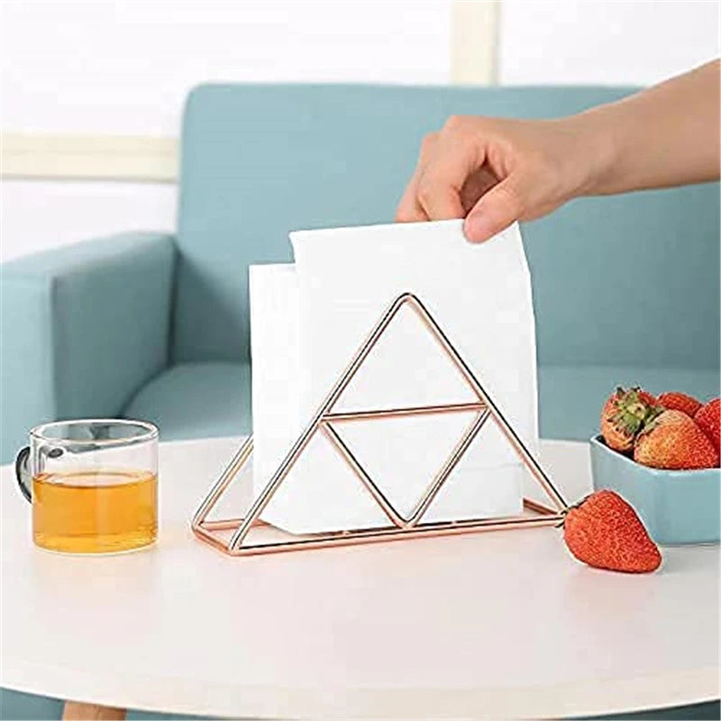 porte serviettes moderne or rose gold noir argenté triangle geometrique deco table restaurant événement