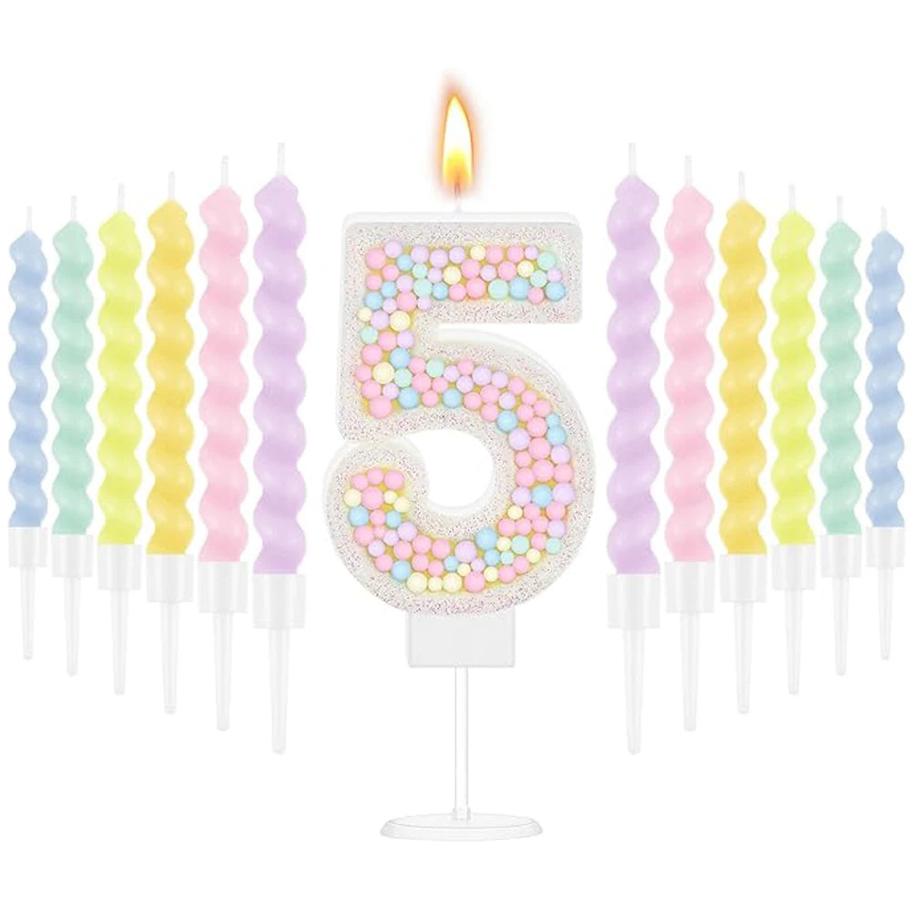 bougies anniversaire numérotées colorées spirales métalliques sucrées décoratives violet rose vert jaune blanc