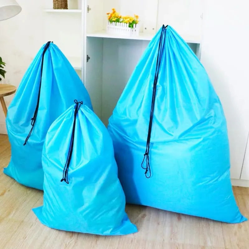 sacs rangement réutiliables polyesters noirs bleus roses modernes cordelettes grandes tailles imperméables