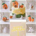 décoration gâteau forme lapin carotte anniversaire enfant festif orange vert blanc