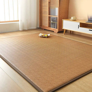 tapis sol épais matelassé motif carreaux géométriques beige marron clair moderne maison